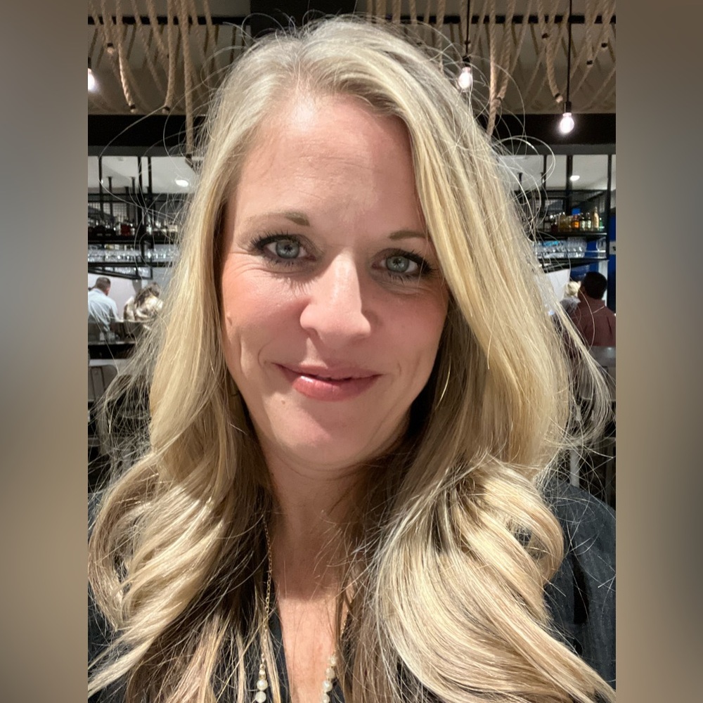 Meet your Posher, Melinda - Picture 2 of 3